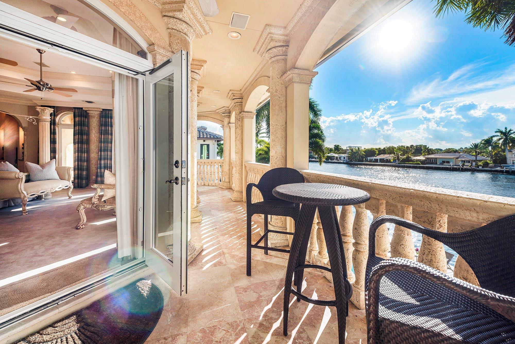 DOLPHIN ISLES - Residential