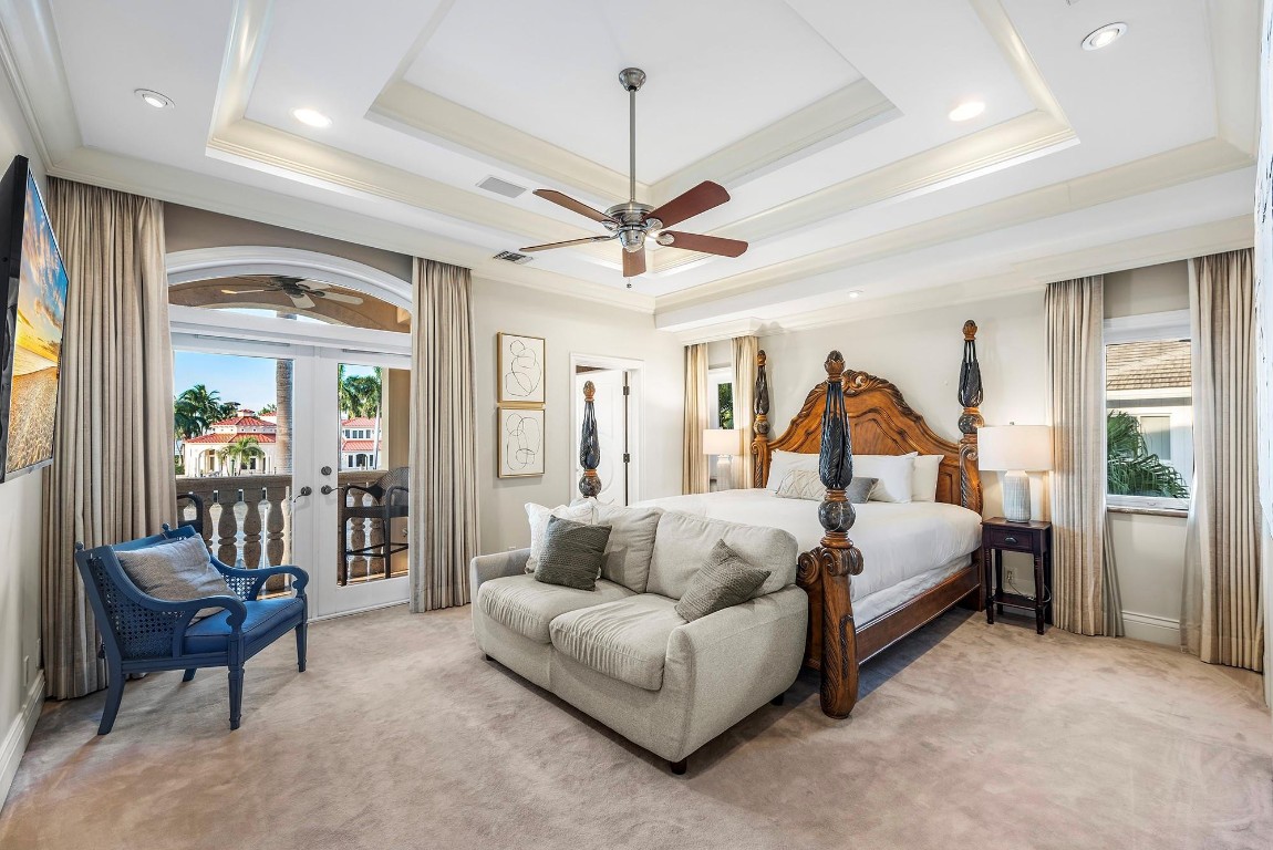 DOLPHIN ISLES - Residential