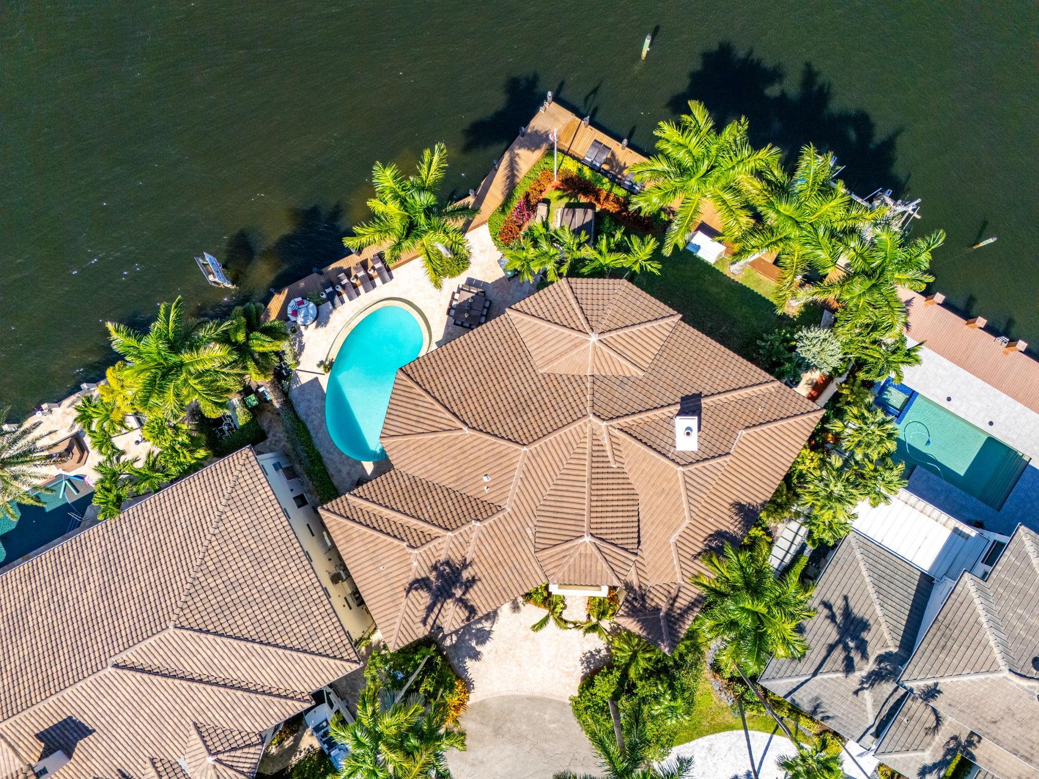 DOLPHIN ISLES - Residential