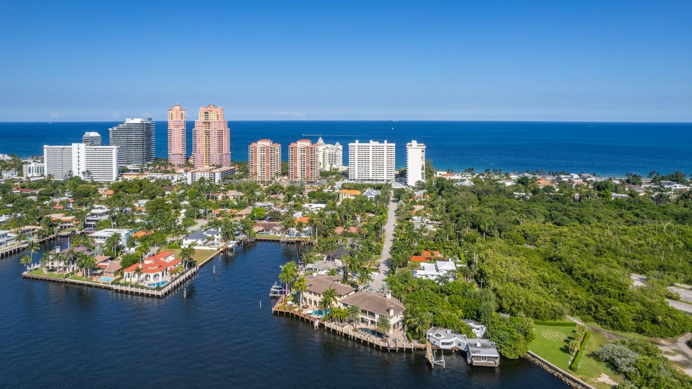 DOLPHIN ISLES - Residential