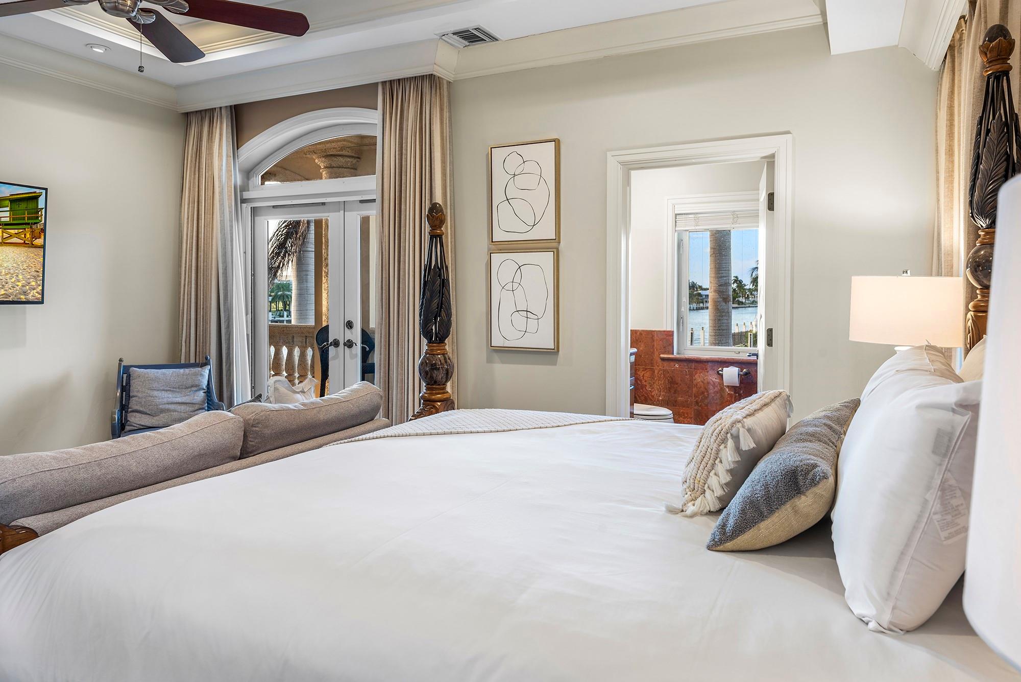 DOLPHIN ISLES - Residential