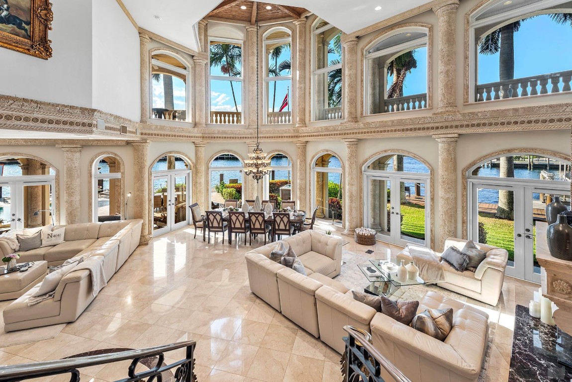 DOLPHIN ISLES - Residential