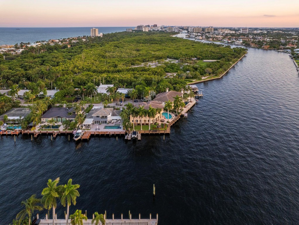 DOLPHIN ISLES - Residential