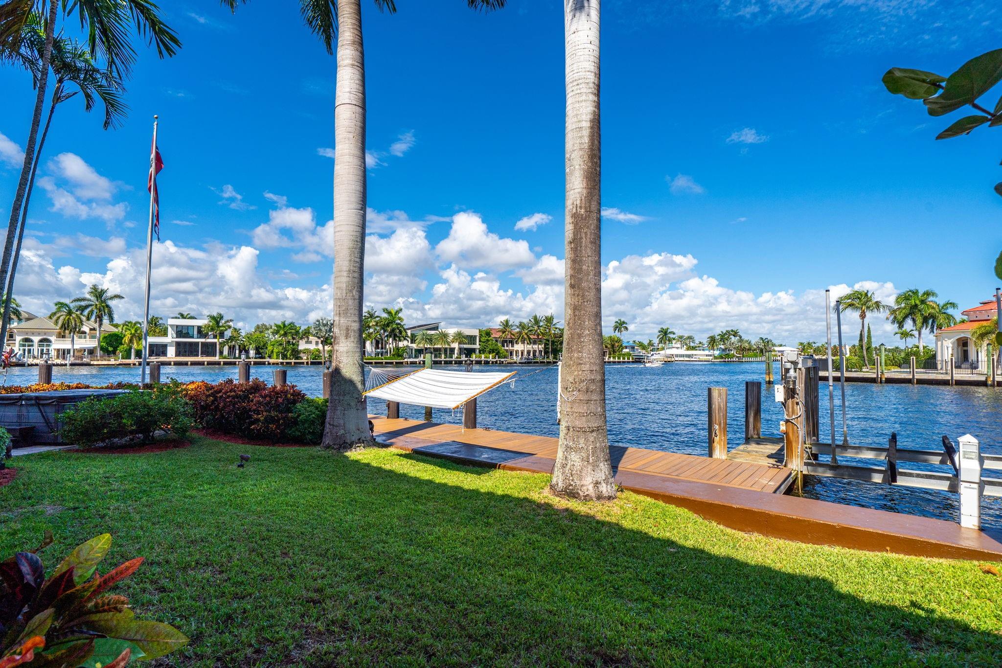 DOLPHIN ISLES - Residential