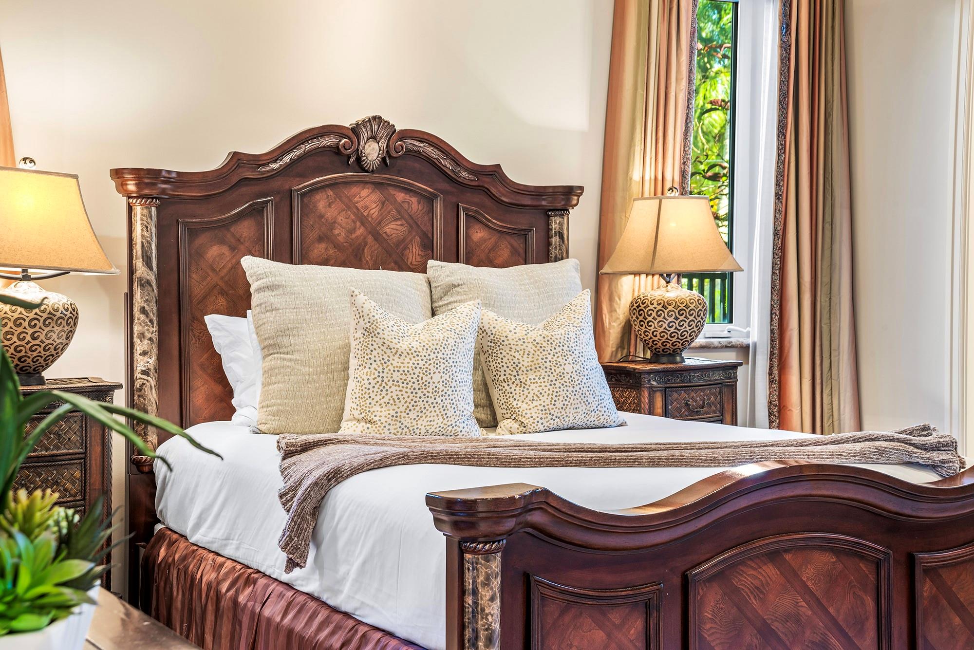 DOLPHIN ISLES - Residential