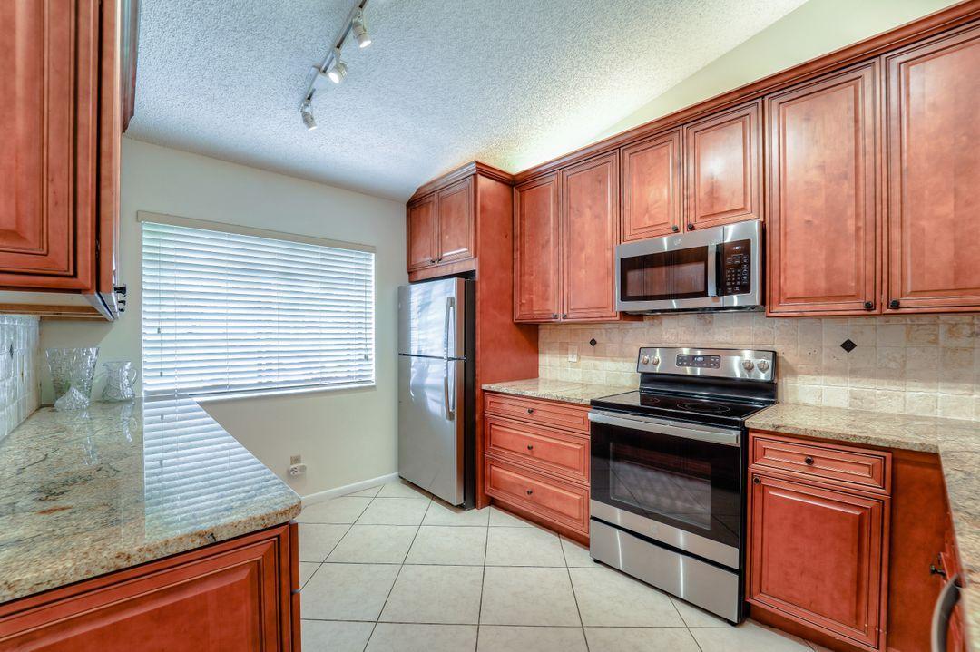 INDIAN CREEK PH IV-B - Residential