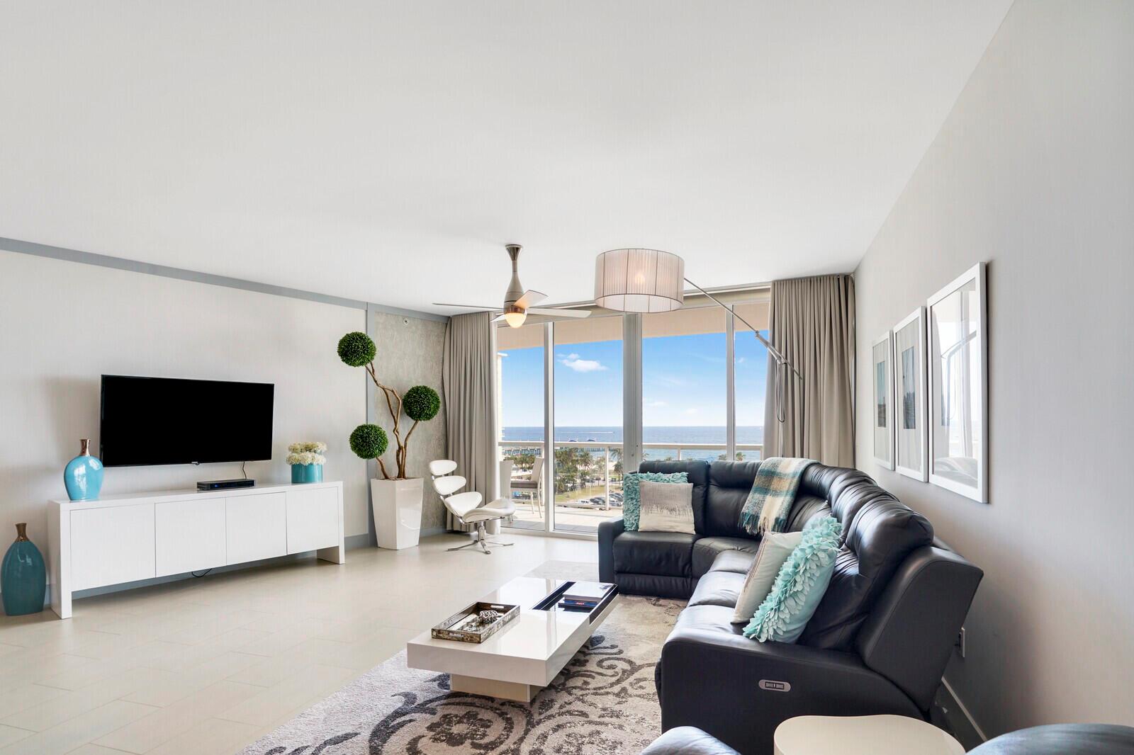 PLAZA AT OCEANSIDE (THE) - Residential