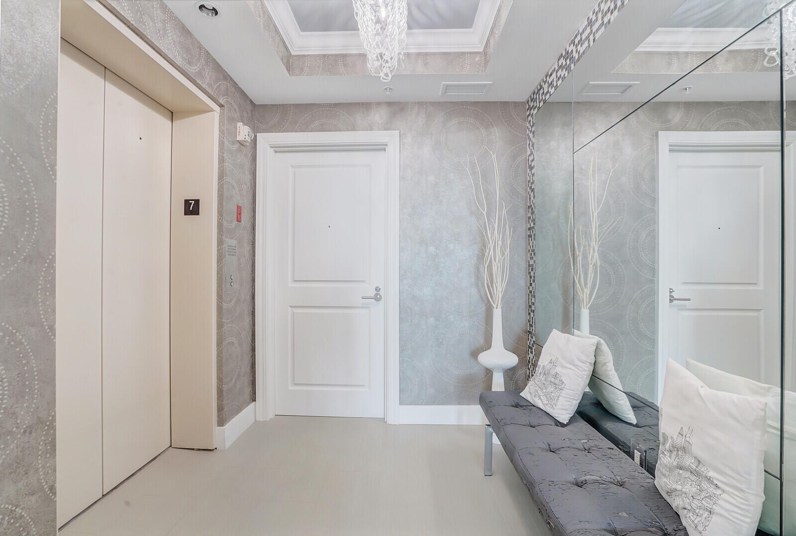 1 N Ocean Boulevard 702
