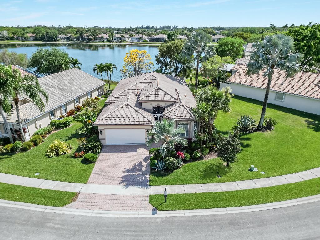Photo of 9622 Positano Way, Lake Worth, FL 33467 (MLS # R11112616)