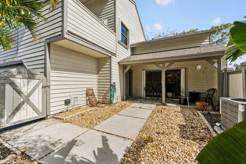 13383 Bedford Mews Court Wellington FL 33414