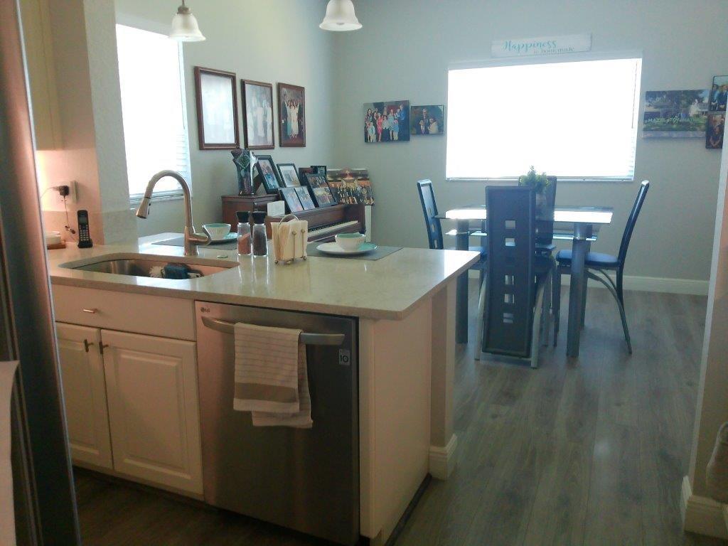 7952 Exeter Cir 201