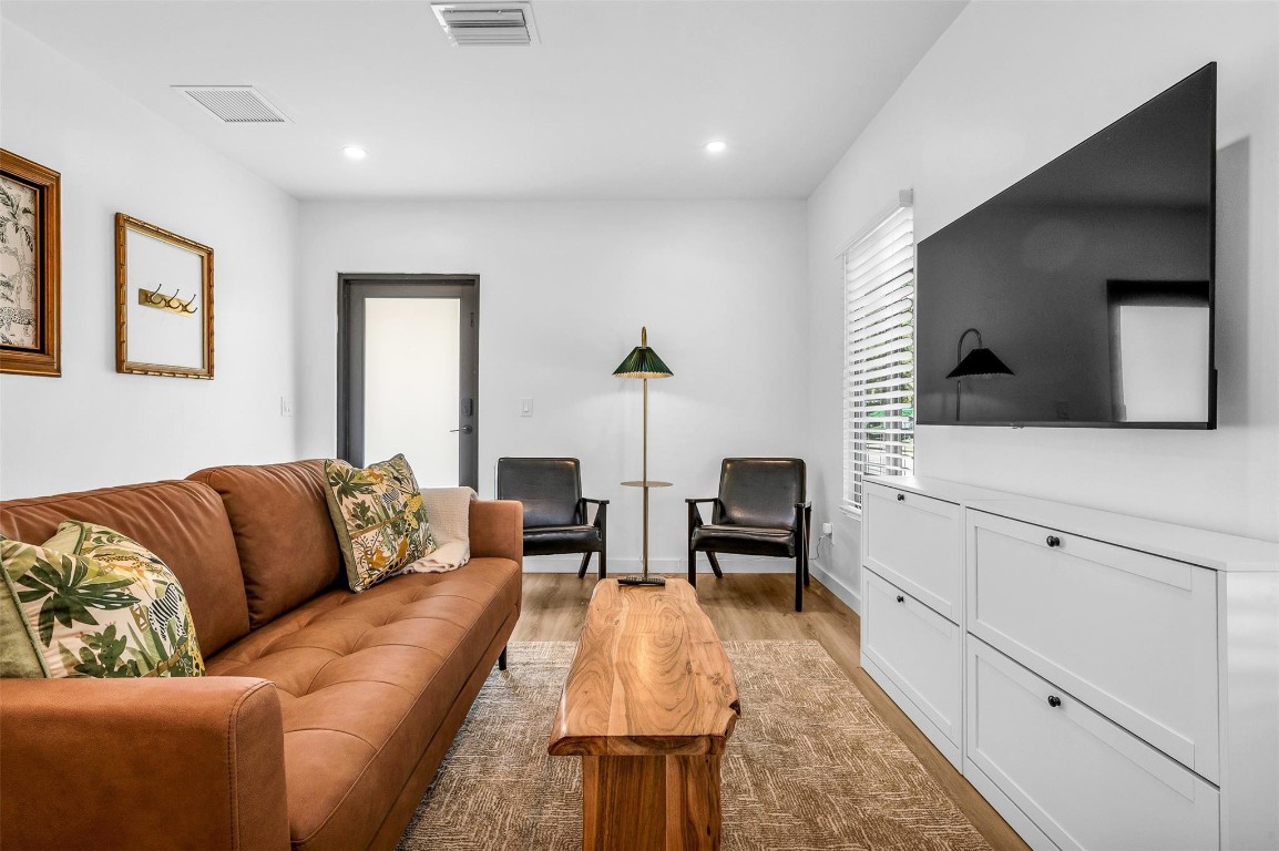 VICTORIA PARK - Residential