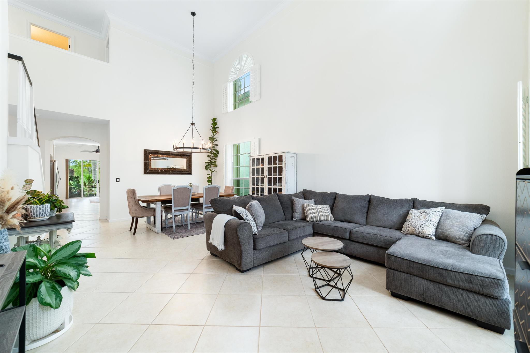 4015 NW Deer Oak Drive