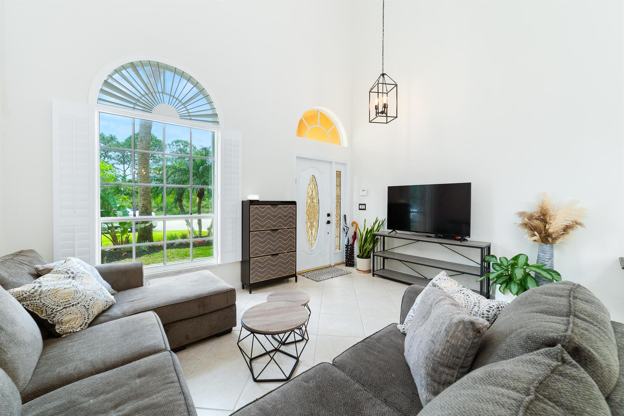 4015 NW Deer Oak Drive