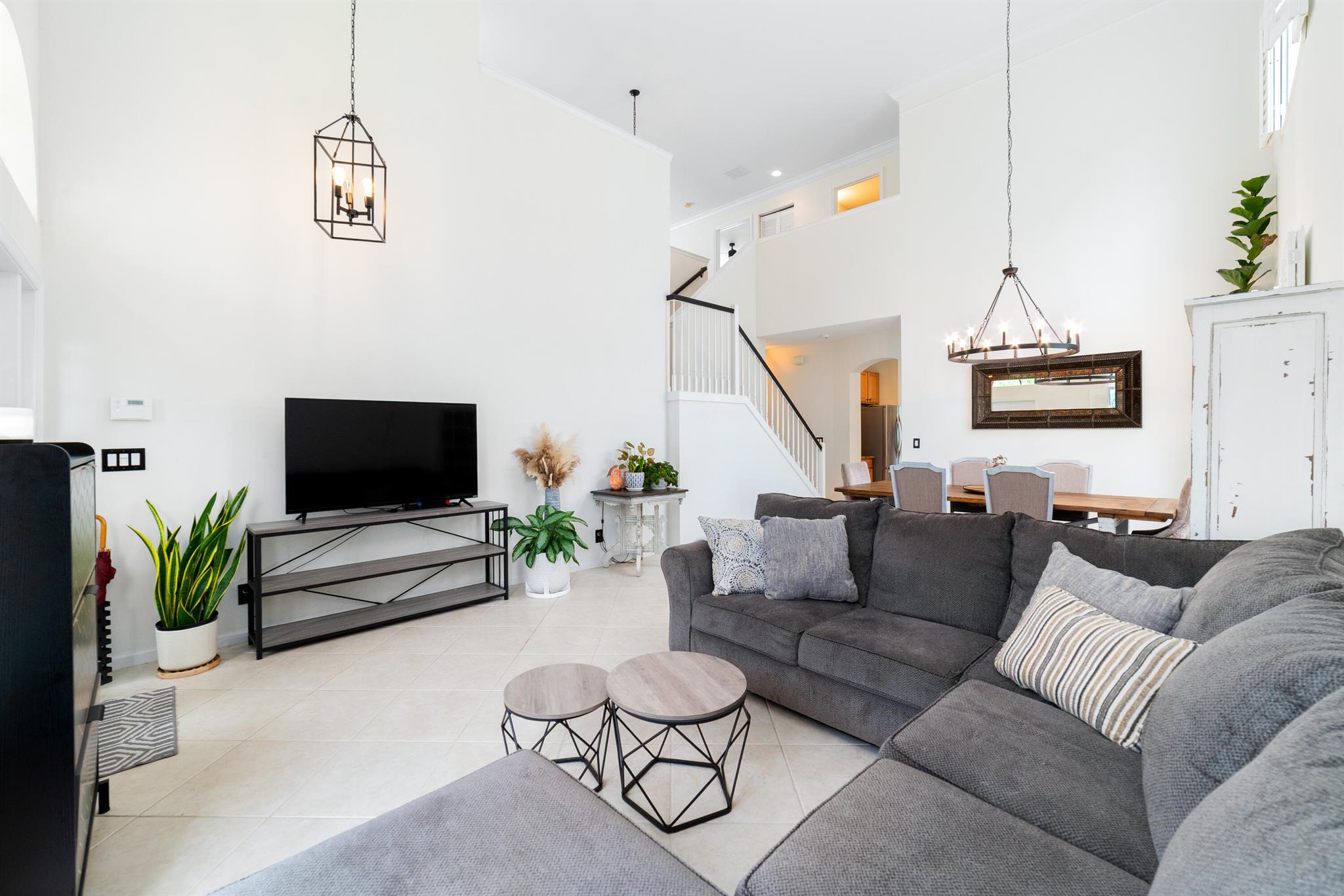 4015 NW Deer Oak Drive