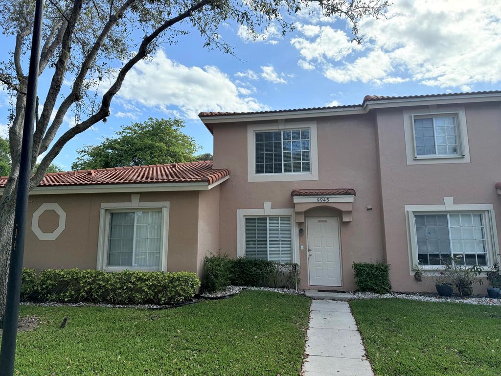 Photo of 9945 Kamena Circle, Boynton Beach, FL 33436 (MLS # R11065726)