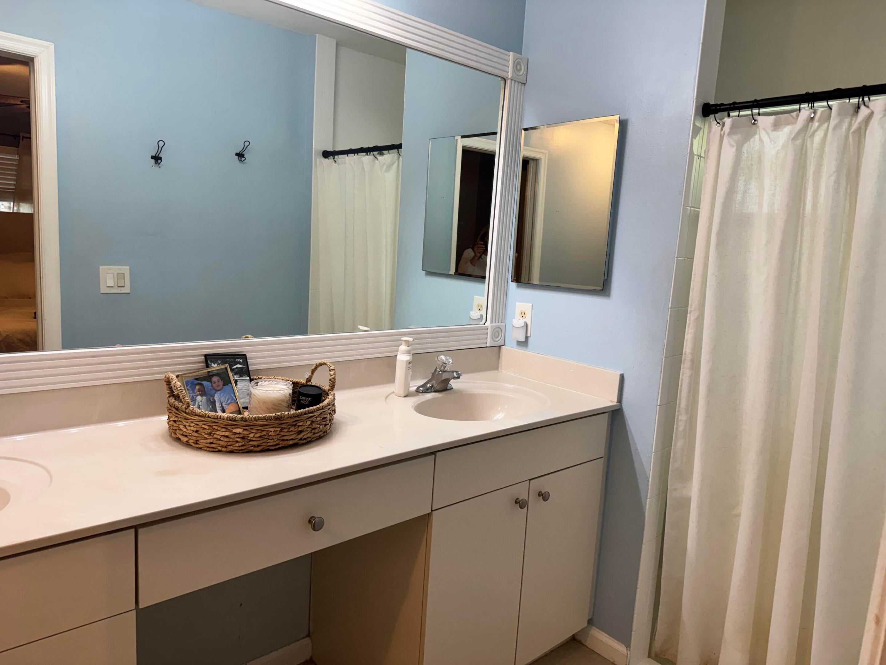 MURRAY COVE - Residential