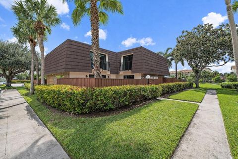 Photo of 1514 15th Court, Jupiter, FL 33477 (MLS # R11127436)