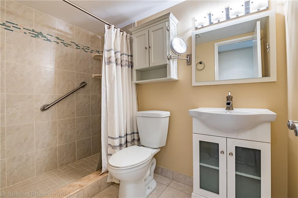 GARDEN AIRE VILLAGE - Residential