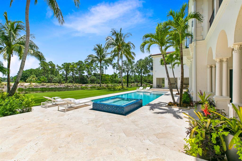 OLD PALM - Residential