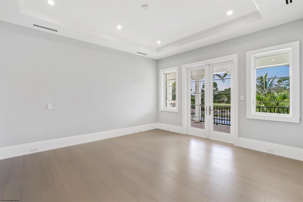 OLD PALM - Residential