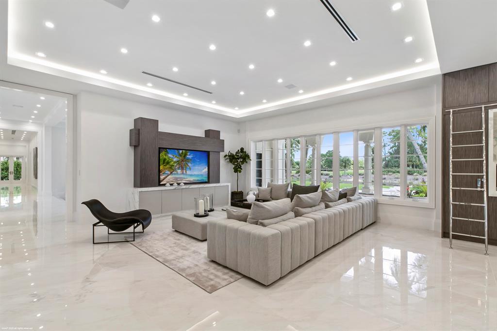 OLD PALM - Residential