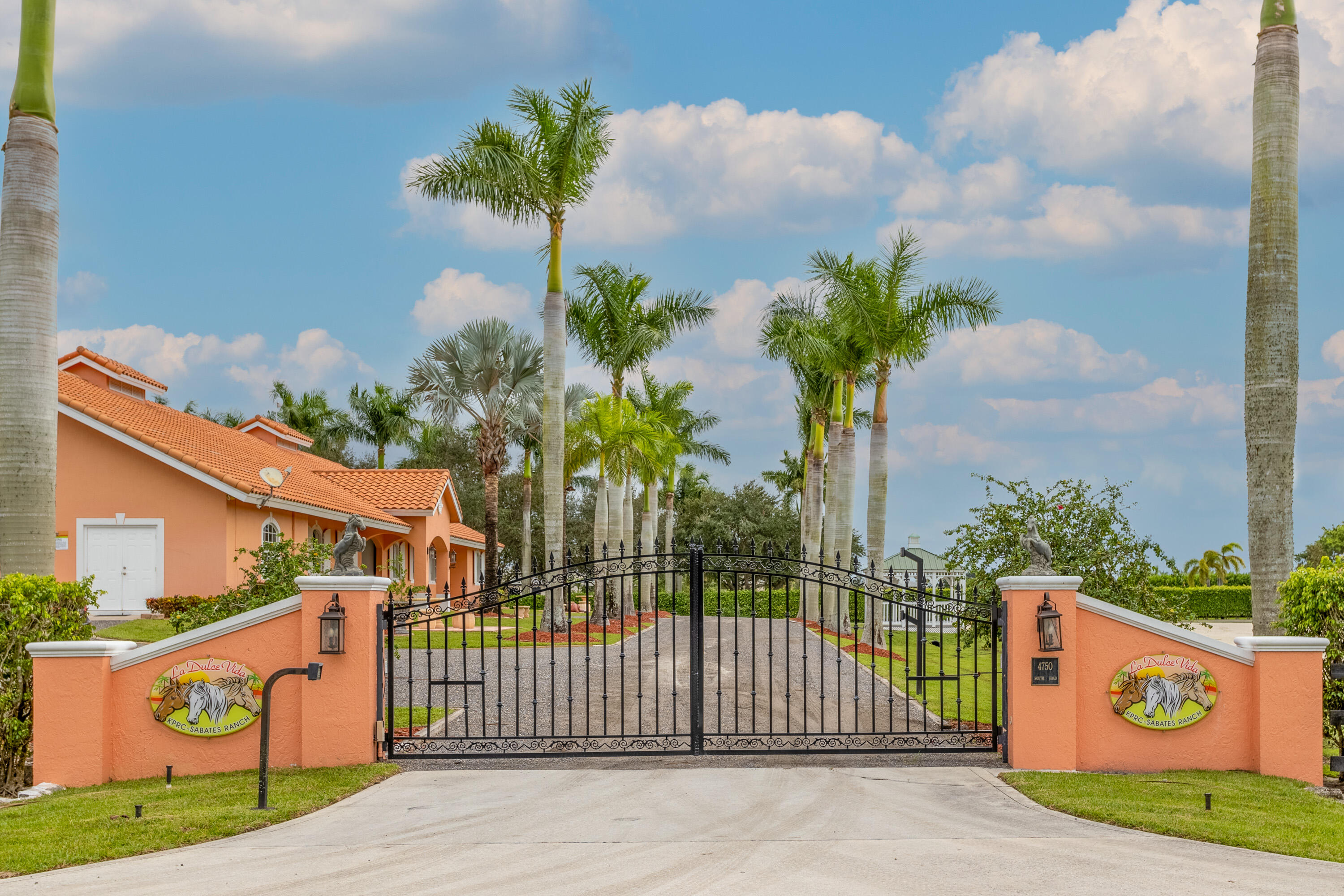 PALM BEACH POINT EAST - Residential Lease