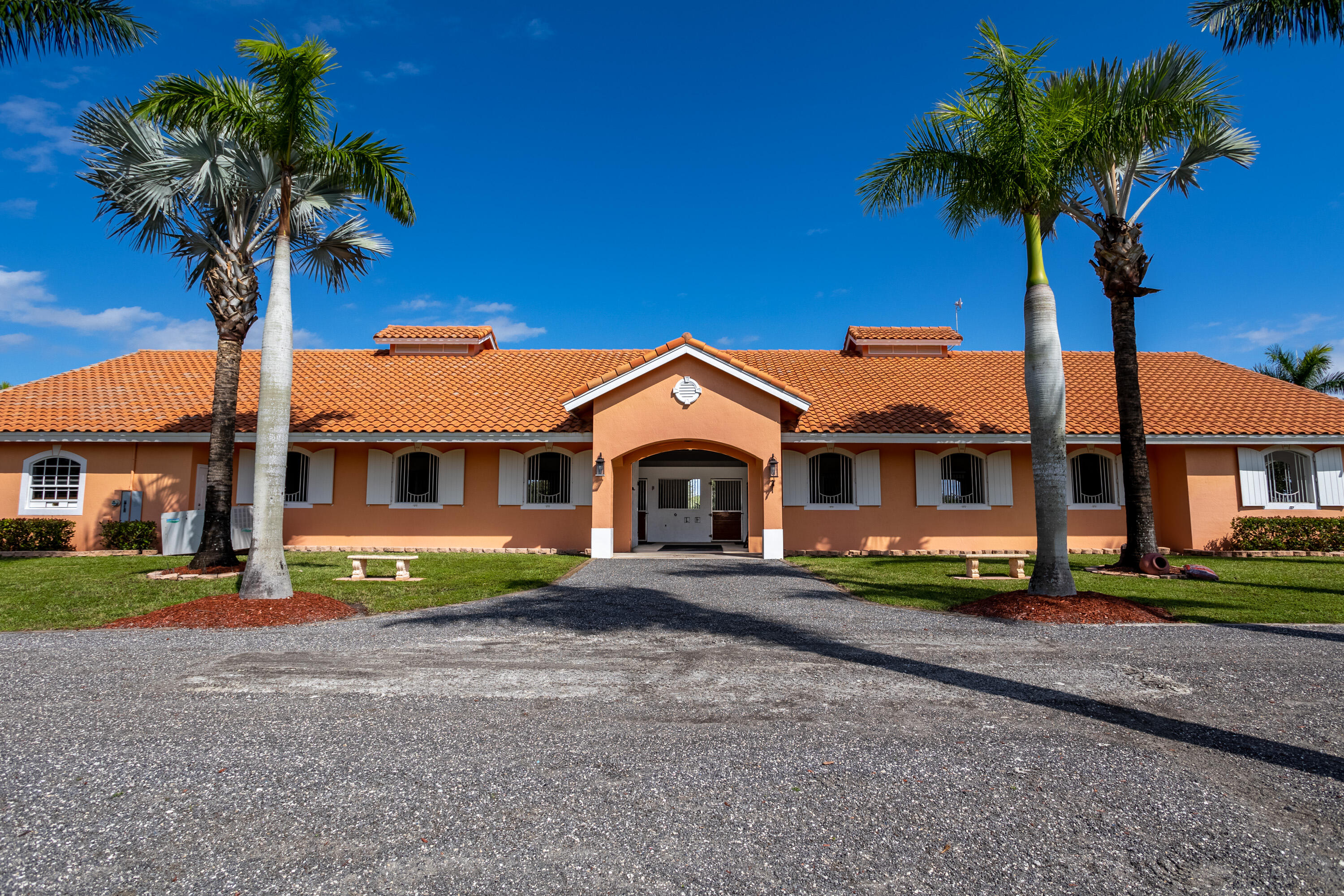 PALM BEACH POINT EAST - Residential Lease