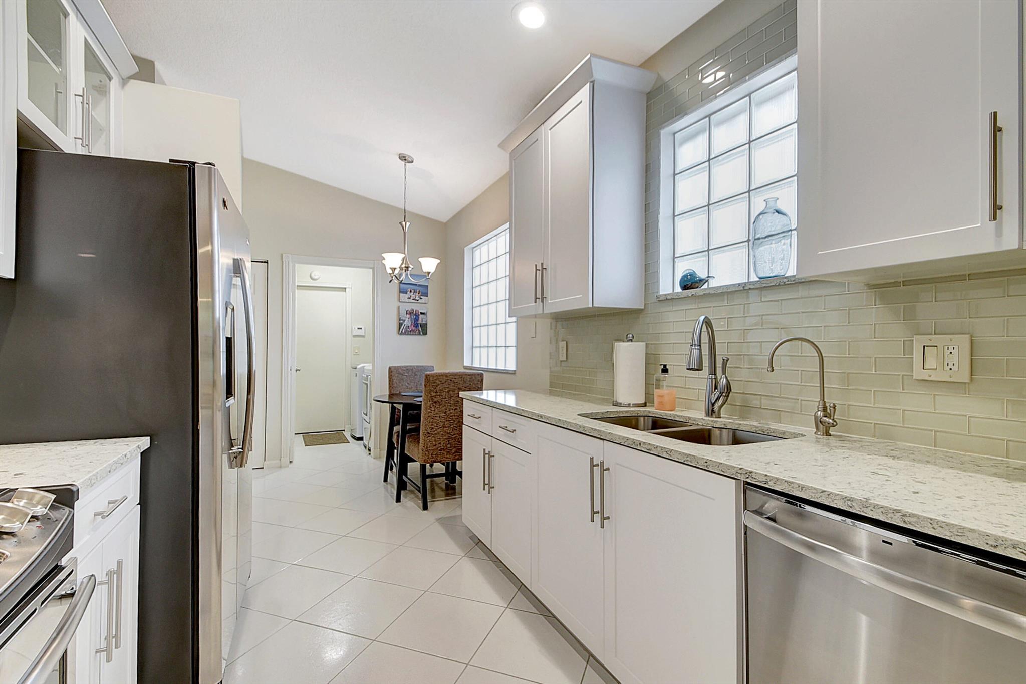 GROVE ISLE - Residential