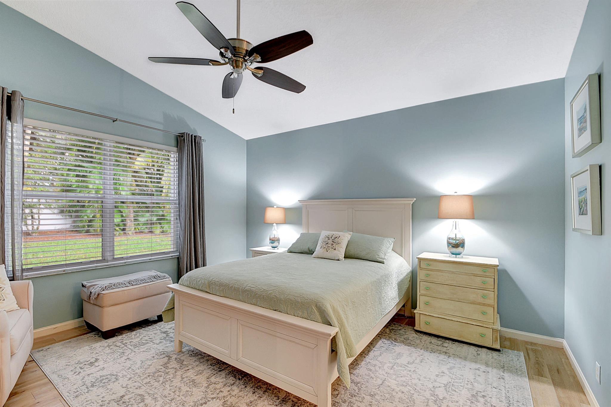 GROVE ISLE - Residential