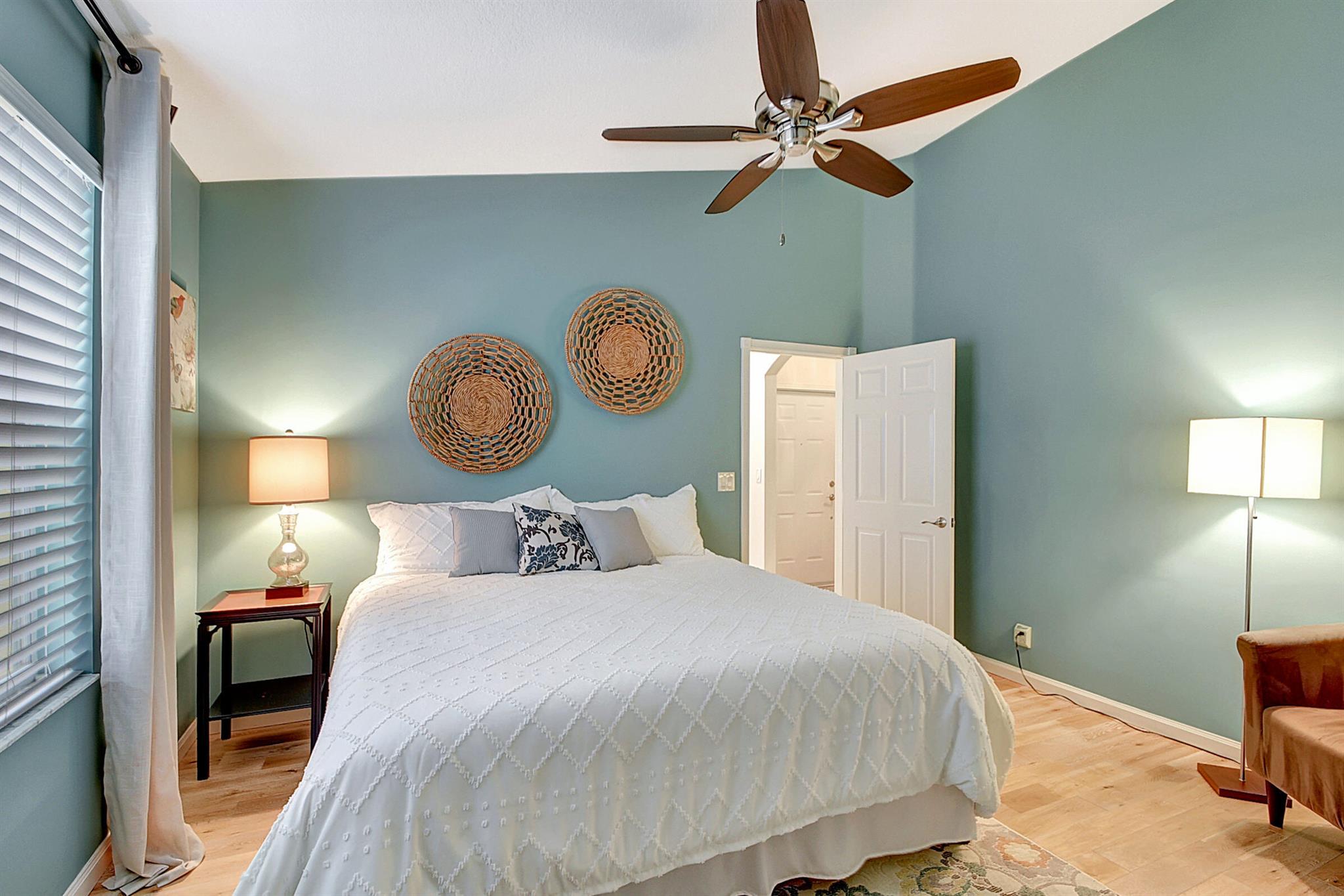 GROVE ISLE - Residential