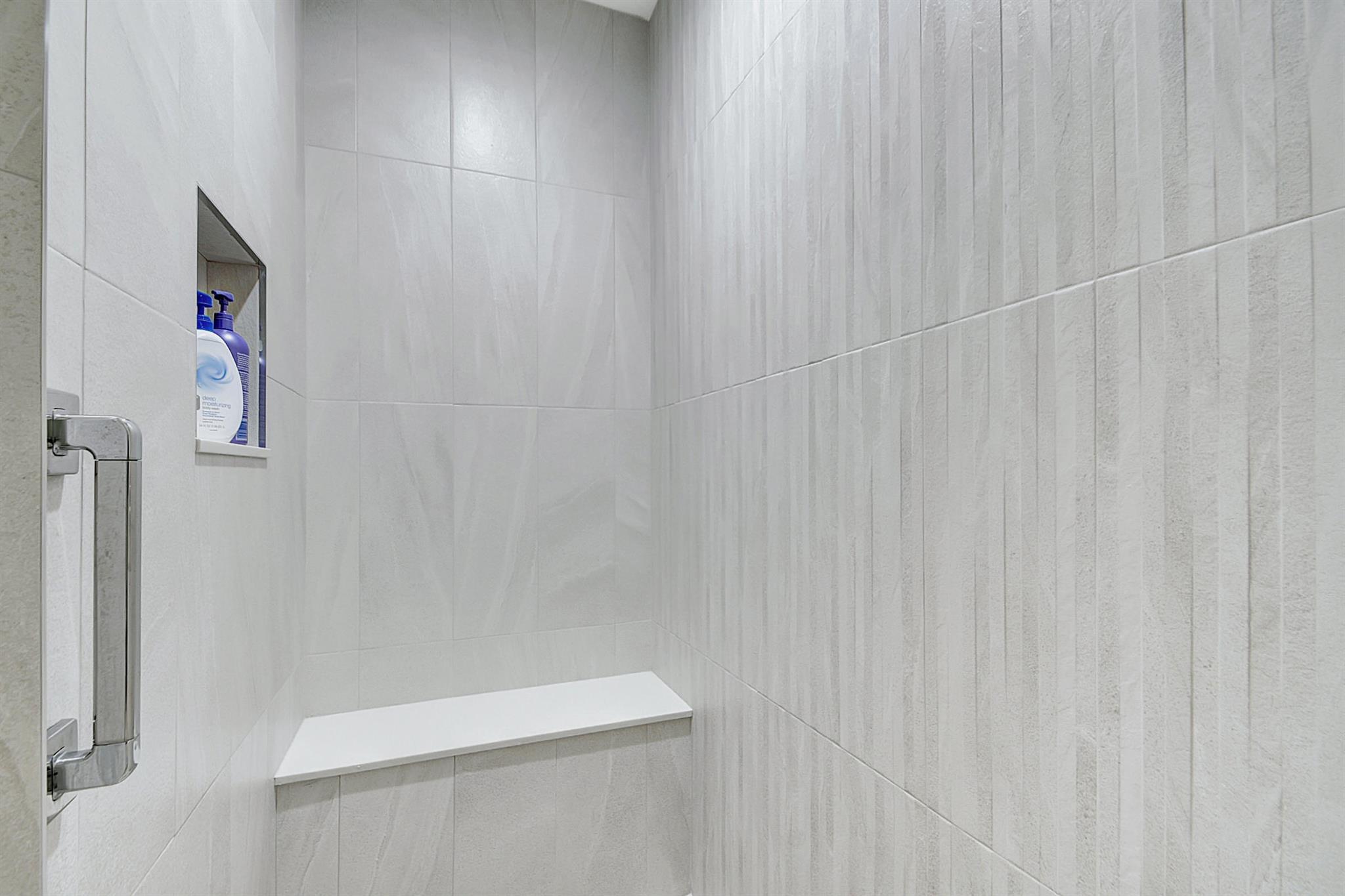 GROVE ISLE - Residential