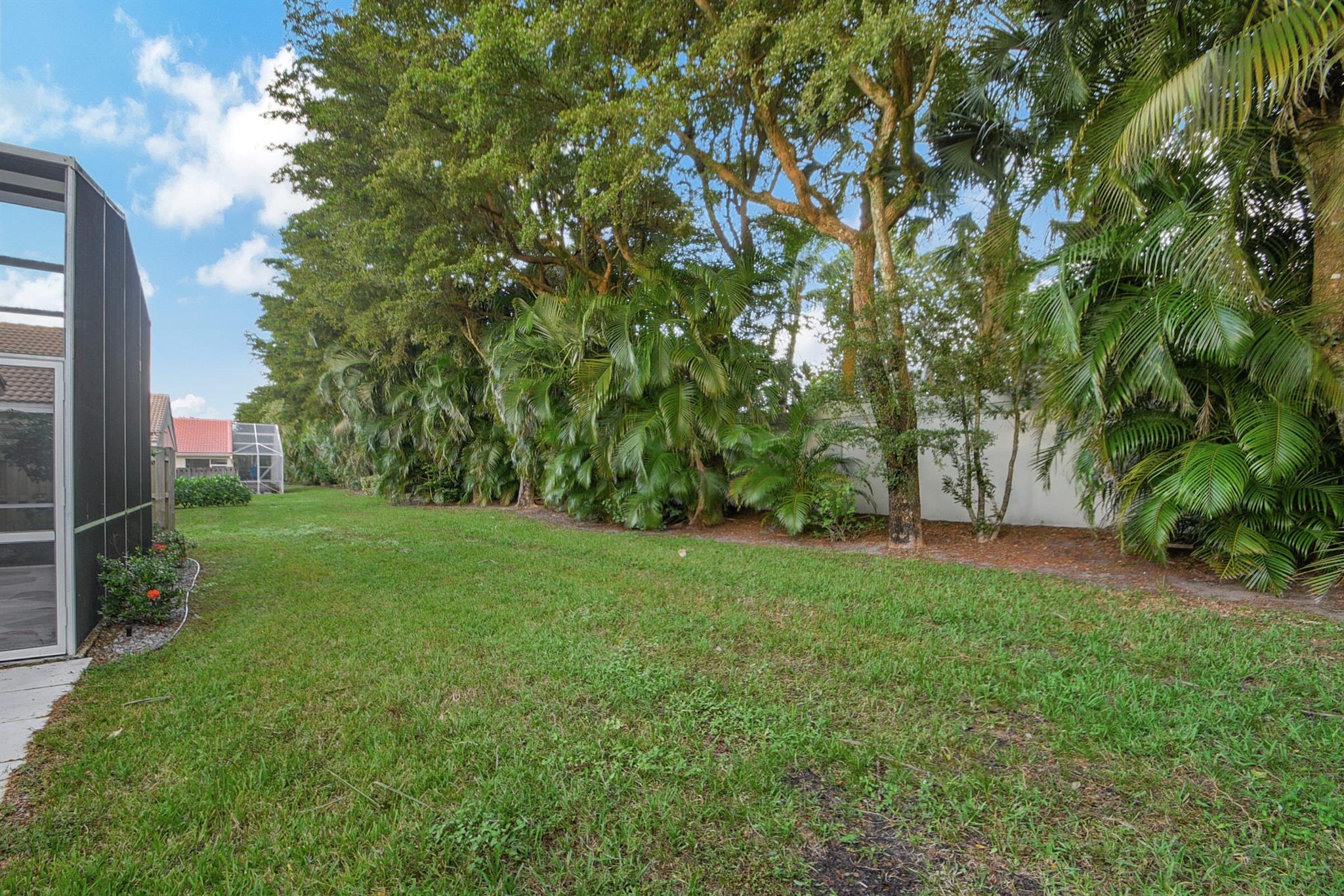 GROVE ISLE - Residential