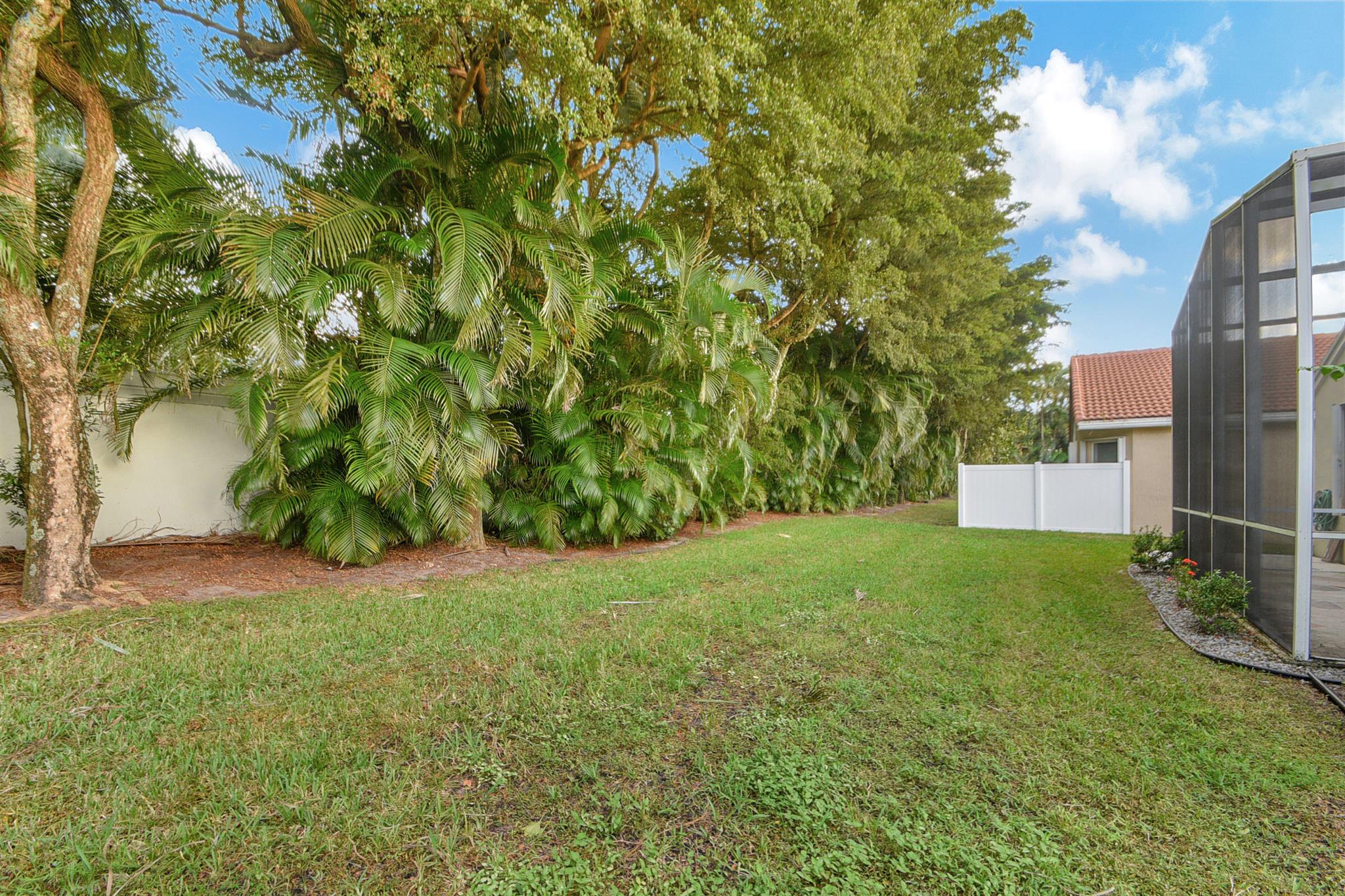 GROVE ISLE - Residential