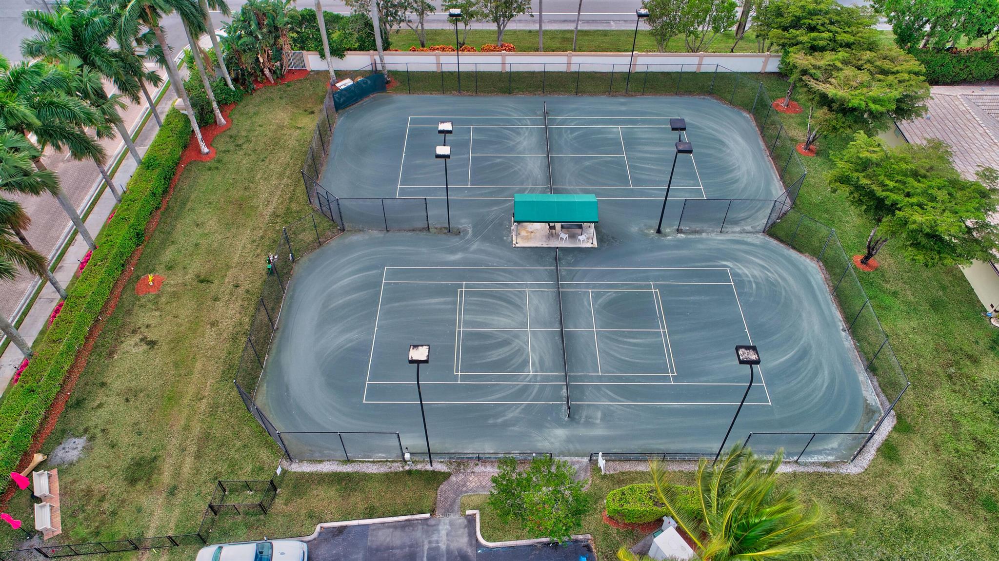 GROVE ISLE - Residential