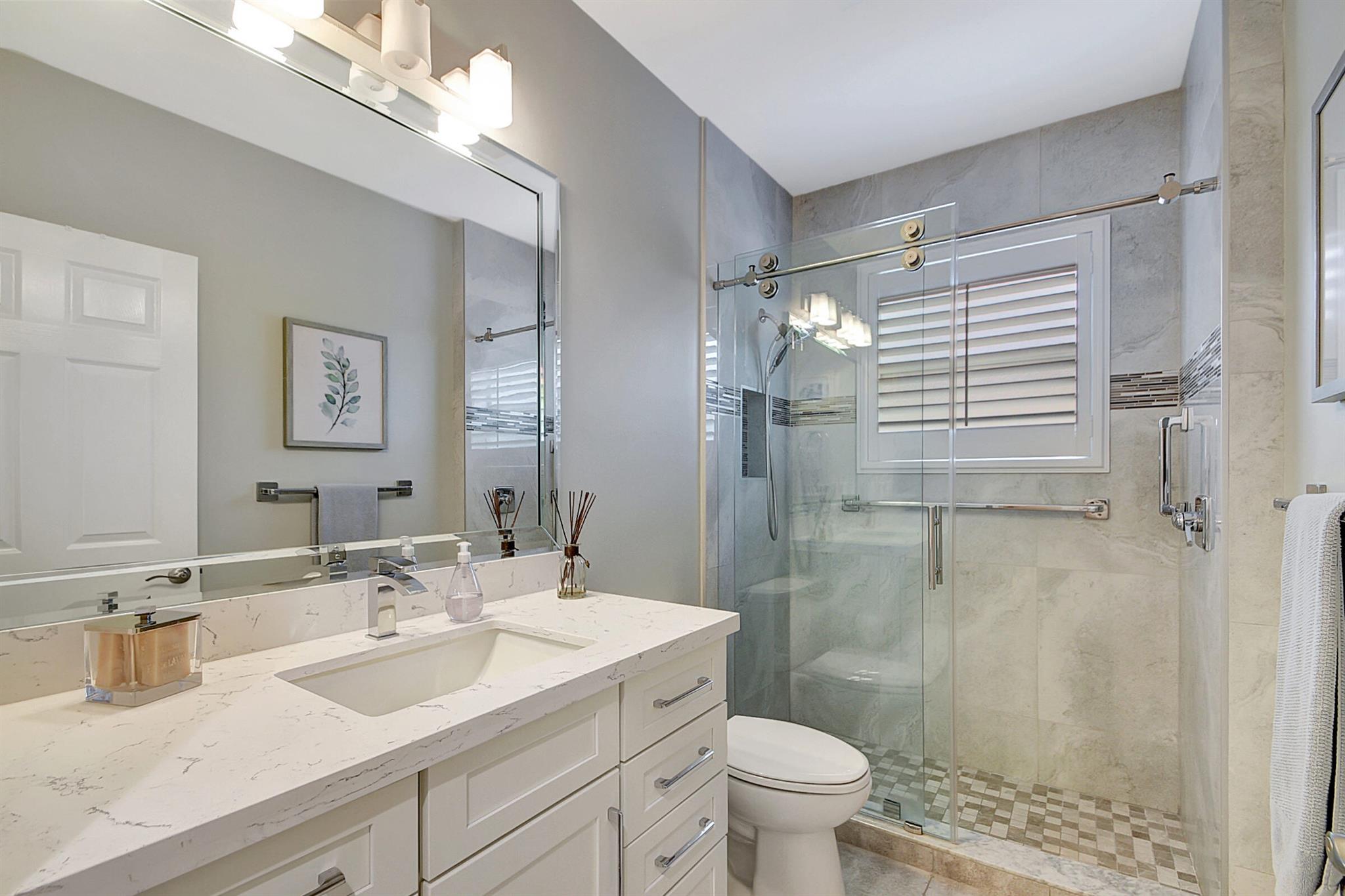 GROVE ISLE - Residential