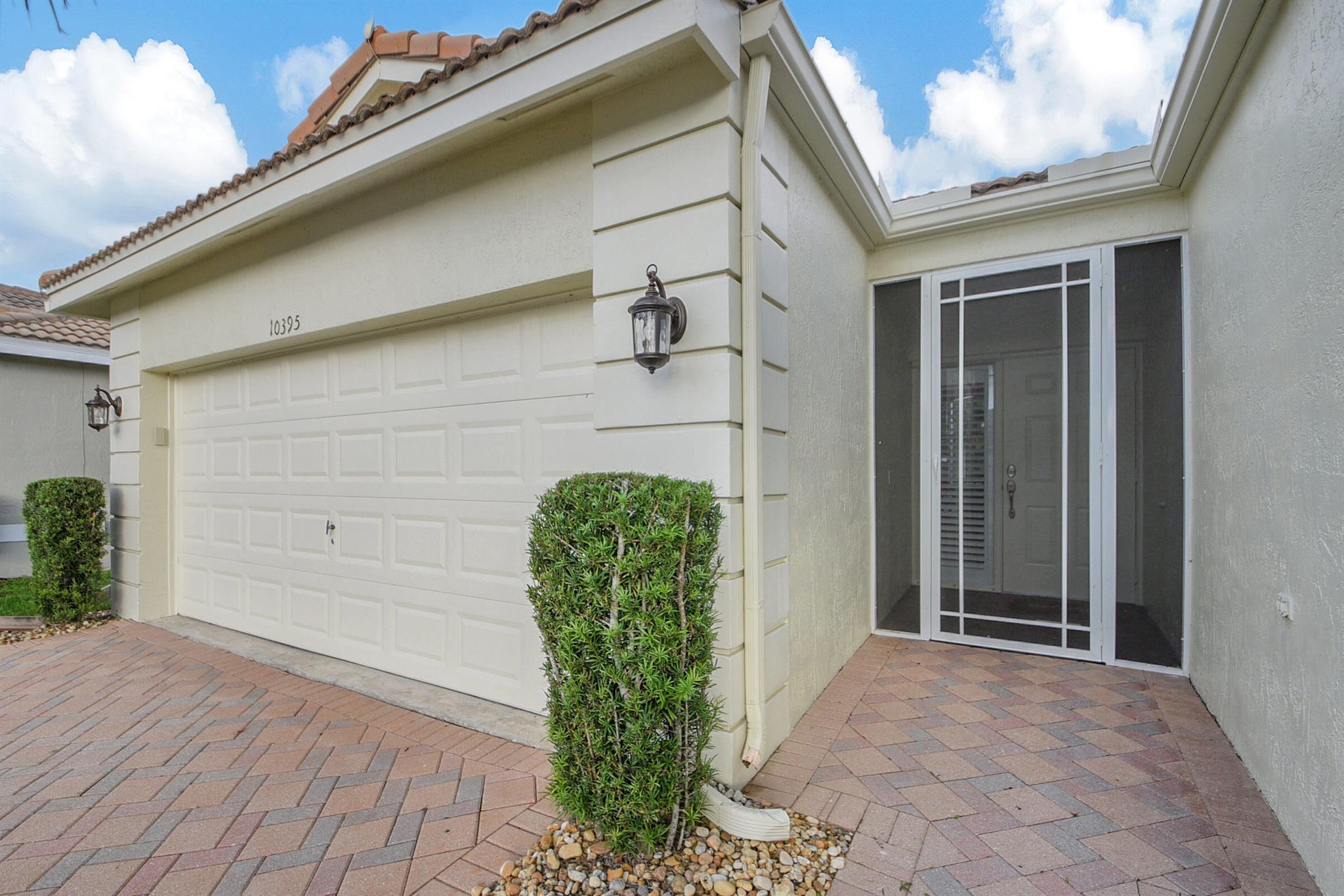 GROVE ISLE - Residential