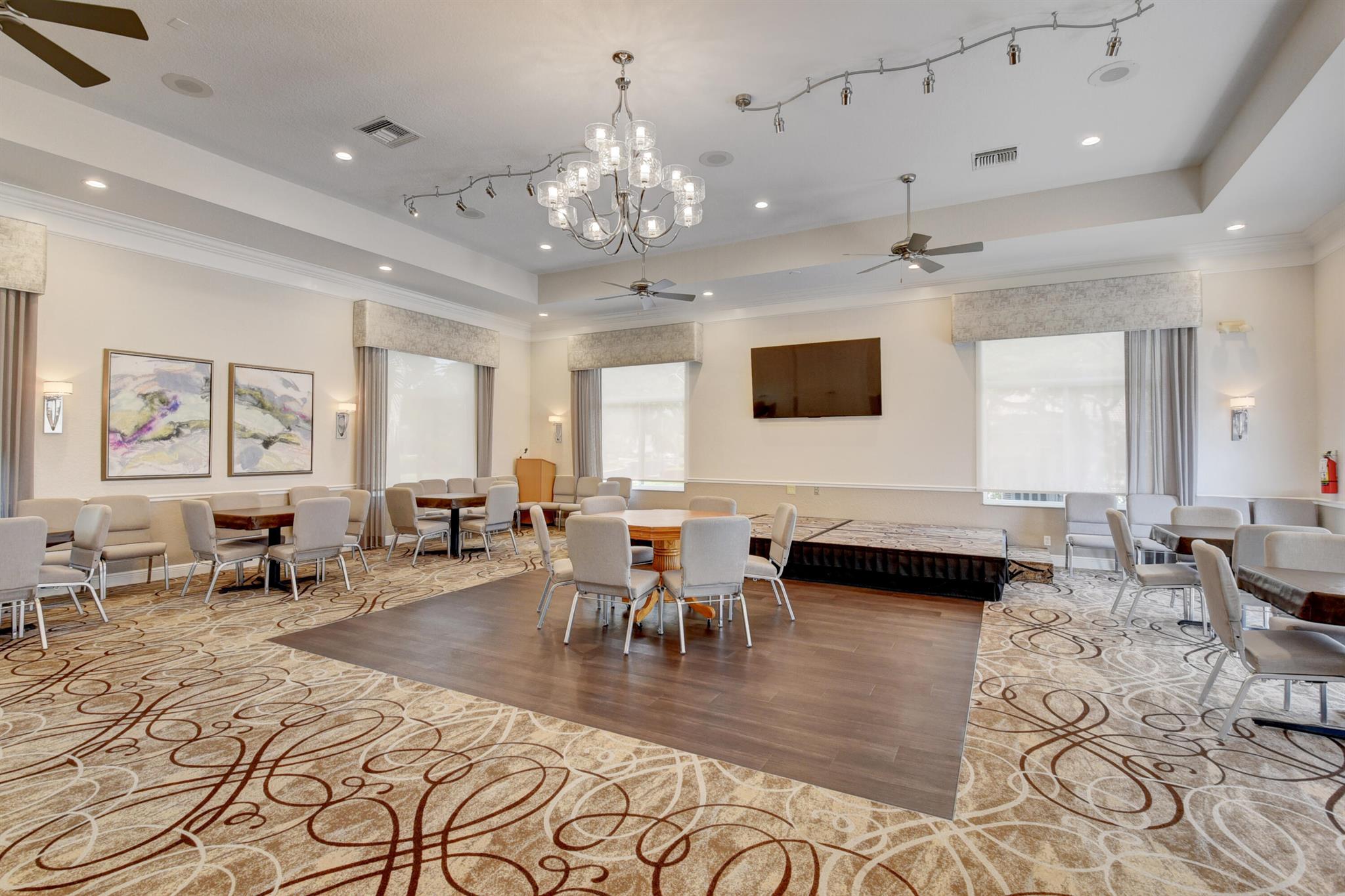 GROVE ISLE - Residential