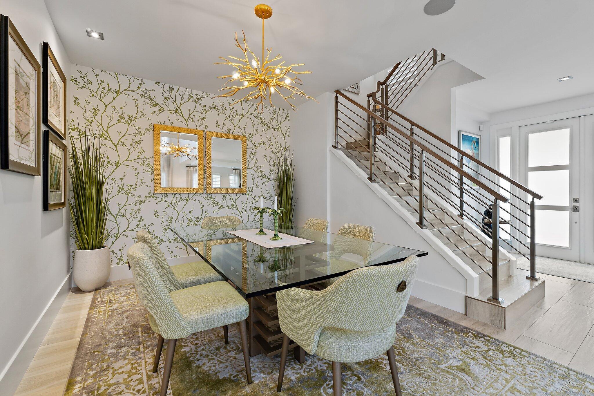 PGA RESORT COMMUNITY OF A - Residential