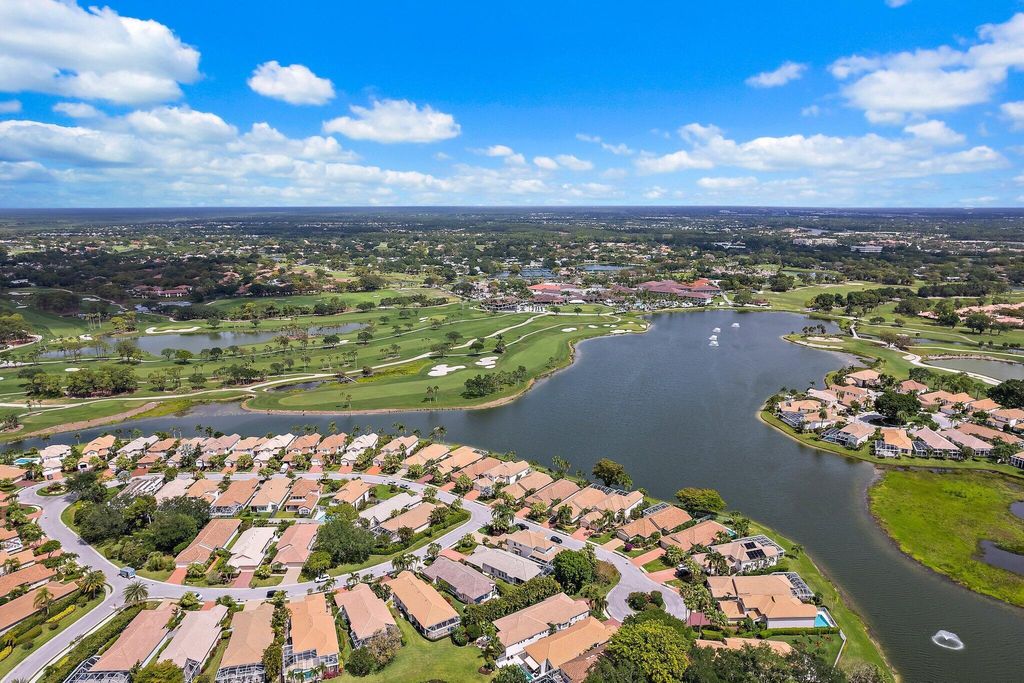 Photo of 918 Augusta Pointe Drive, Palm Beach Gardens, FL 33418 (MLS # R11136445)