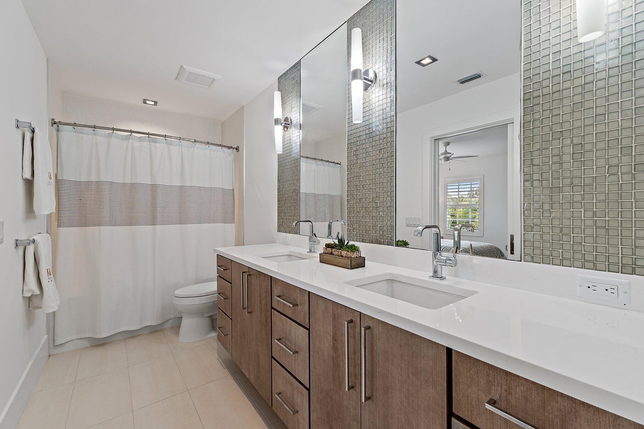 PGA RESORT COMMUNITY OF A - Residential