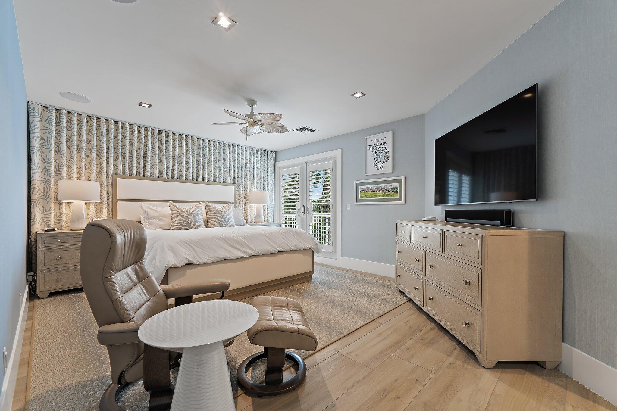 PGA RESORT COMMUNITY OF A - Residential