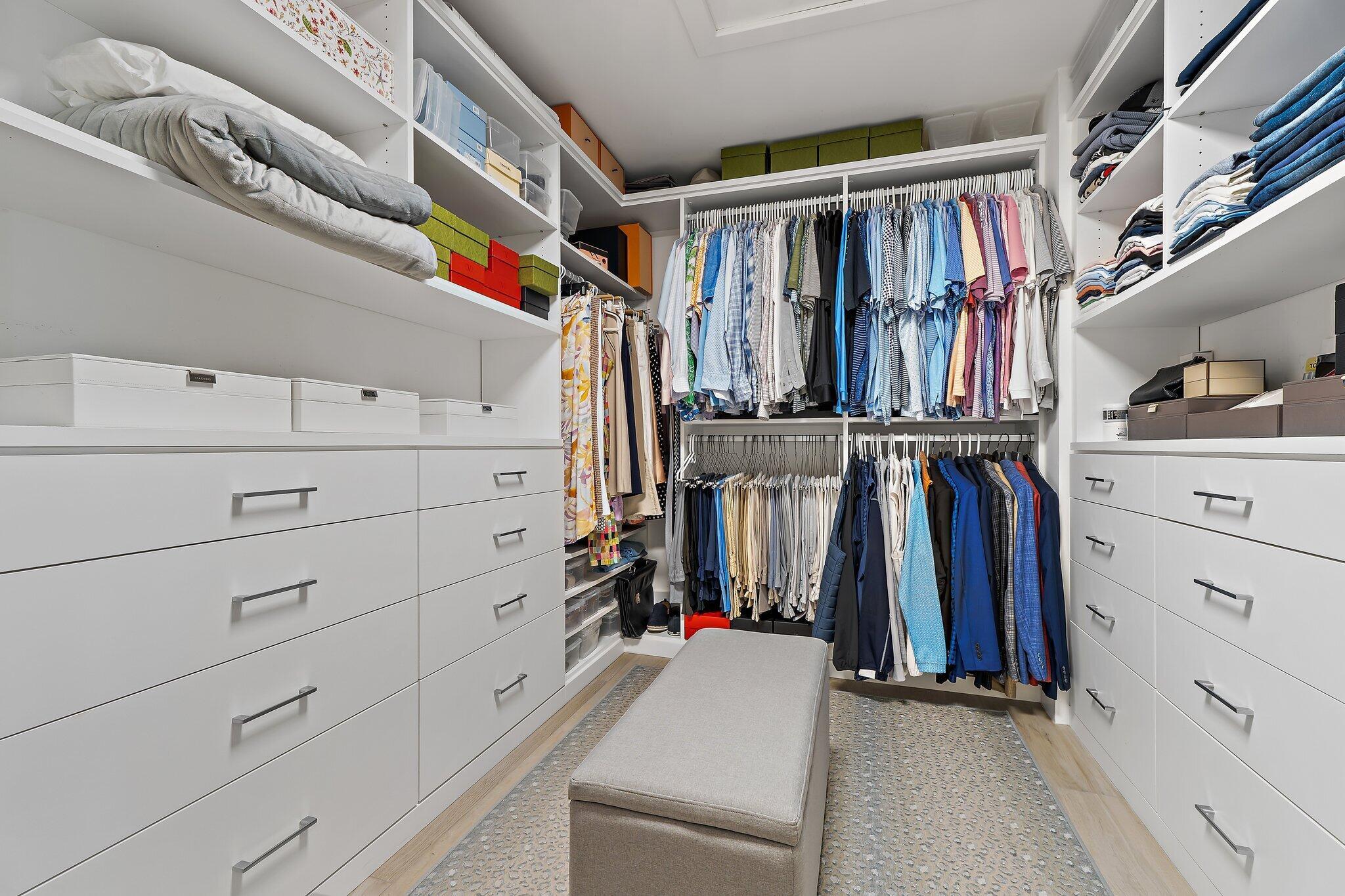 PGA RESORT COMMUNITY OF A - Residential