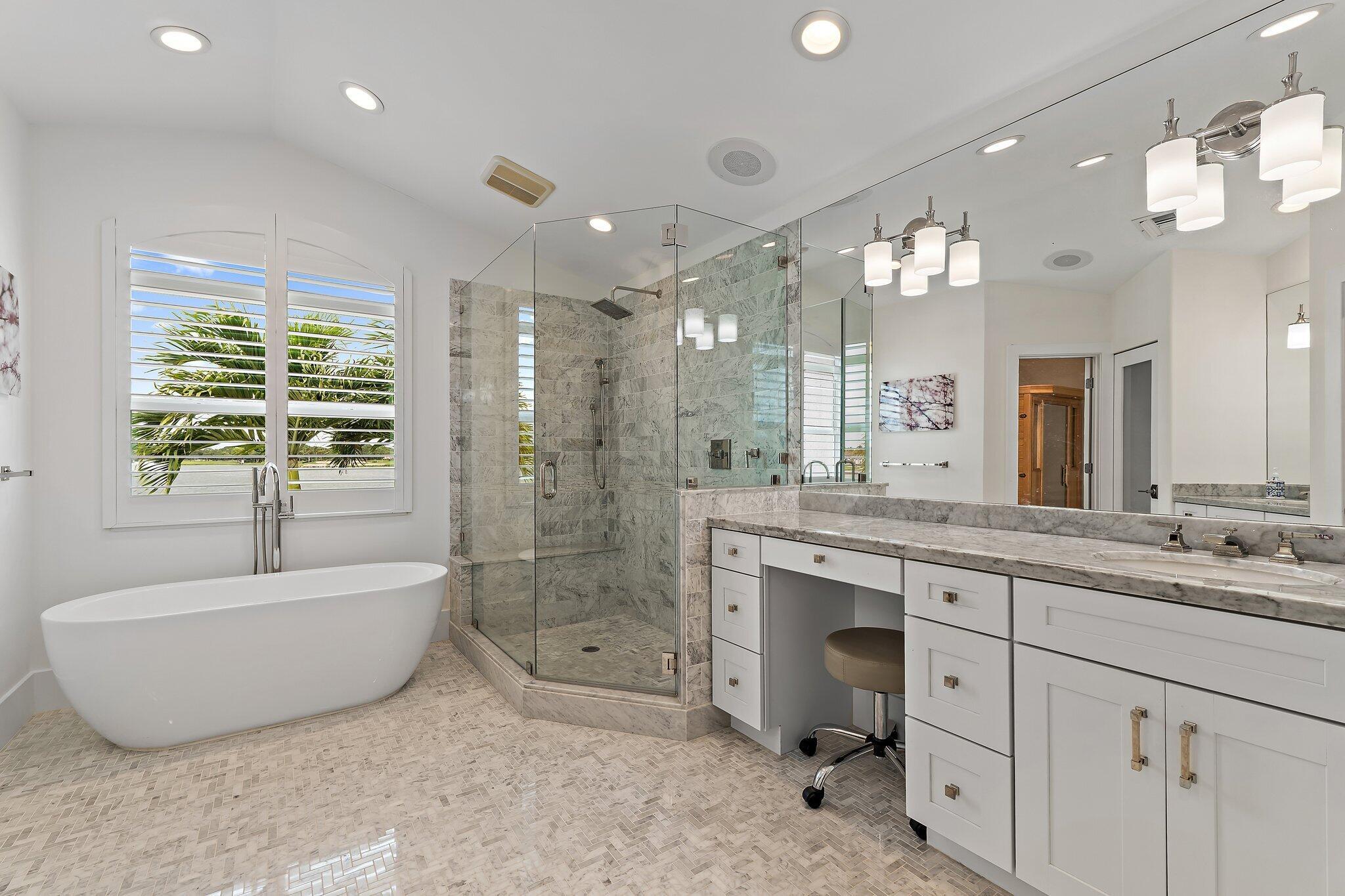 PGA RESORT COMMUNITY OF A - Residential