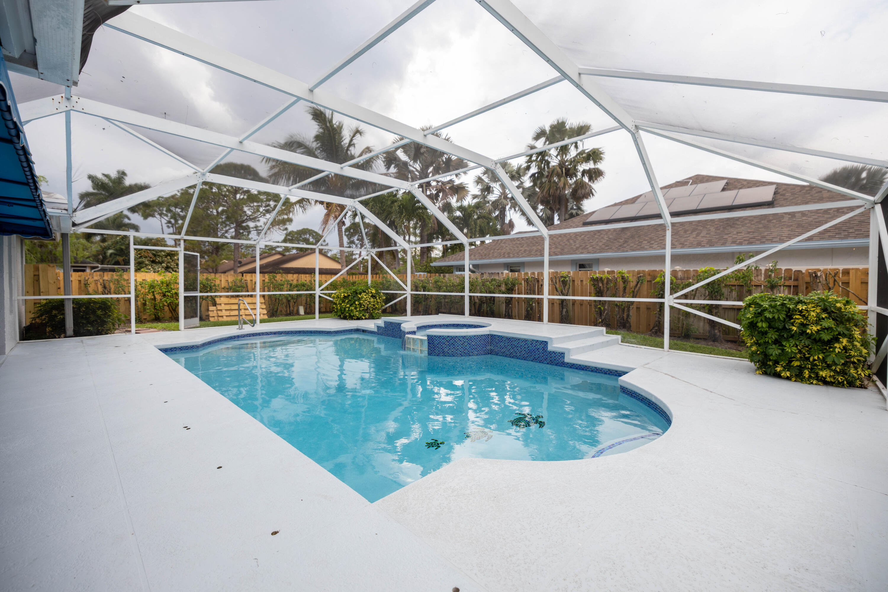 GREENVIEW SHORES 1 OF WELLINGTON - Residential Lease