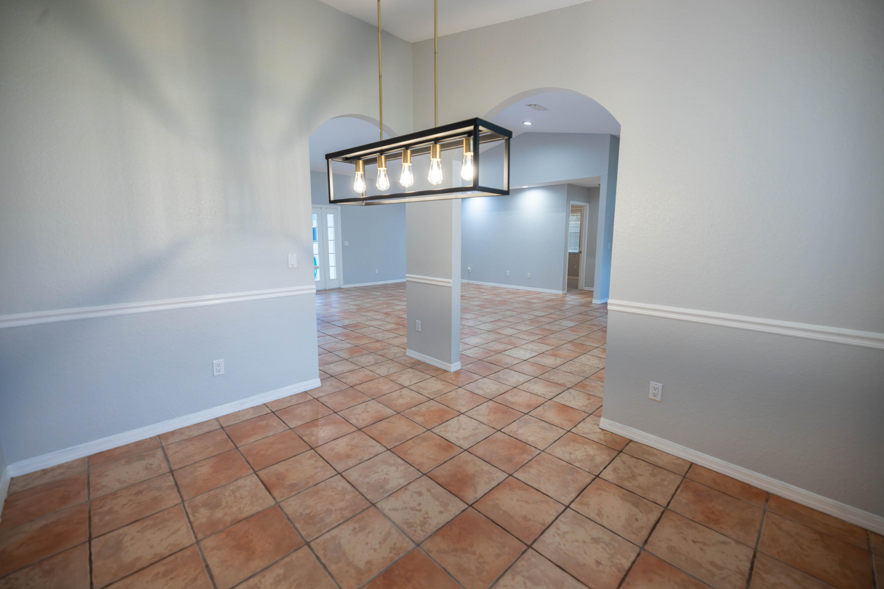 GREENVIEW SHORES 1 OF WELLINGTON - Residential Lease