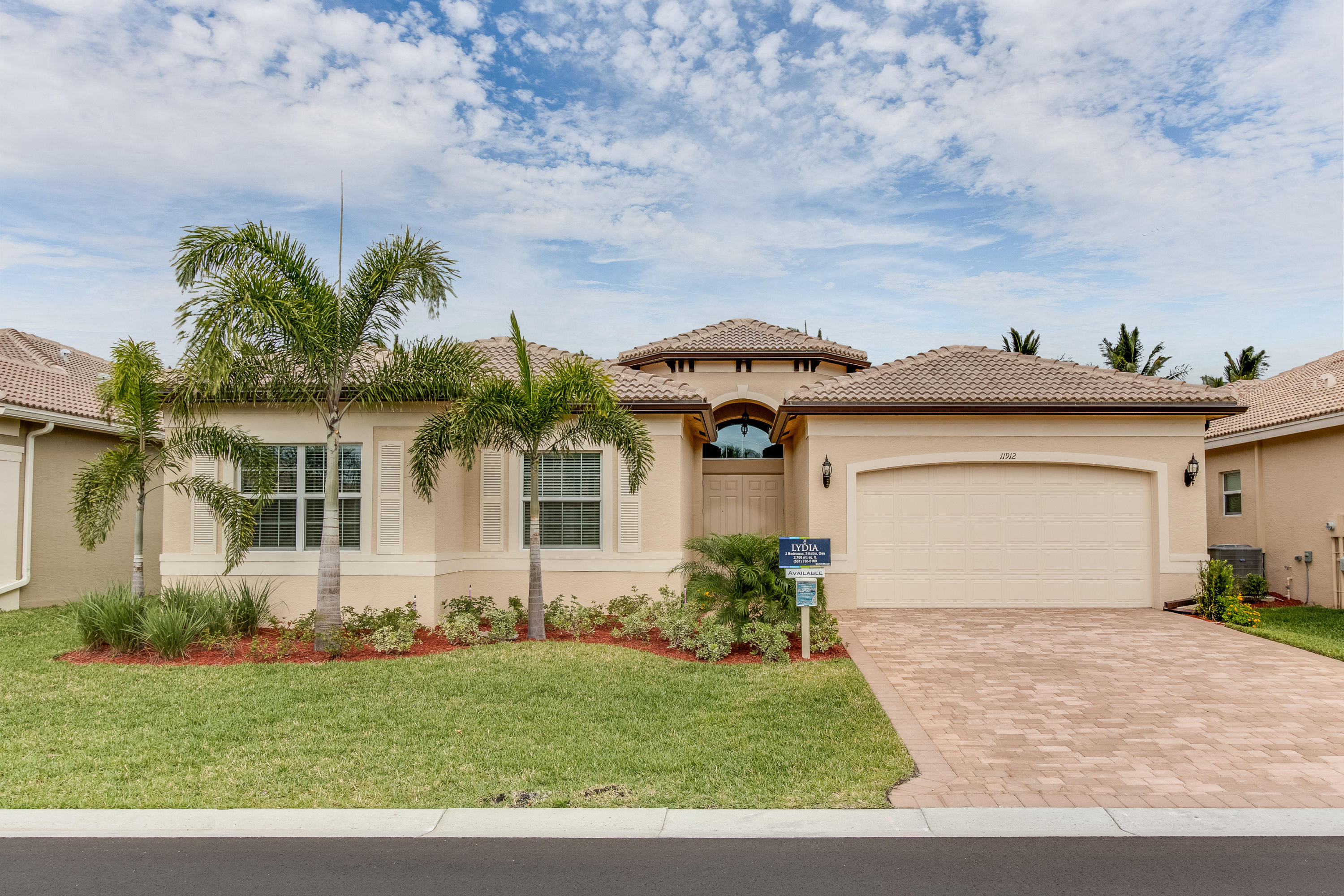 Valencia Cove - Residential