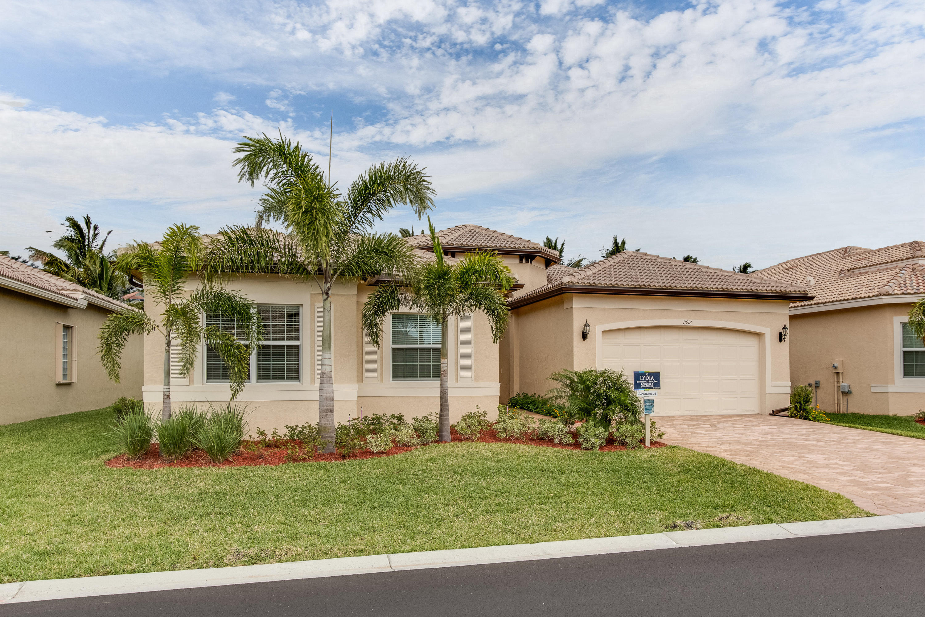 Valencia Cove - Residential