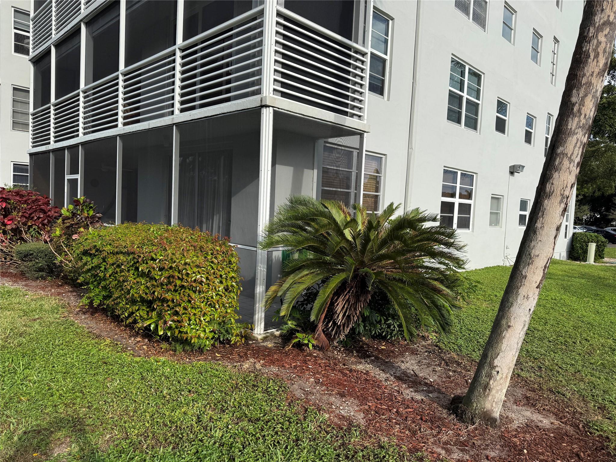 4020 W Palm Aire Dr 112