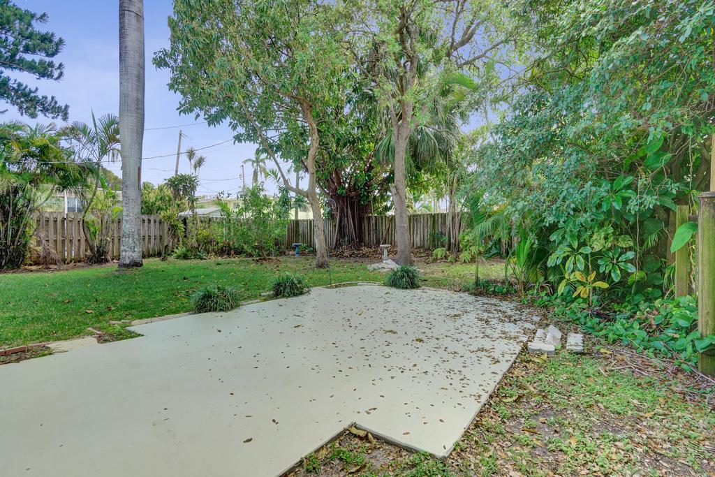 GARRISONS SUB - Residential